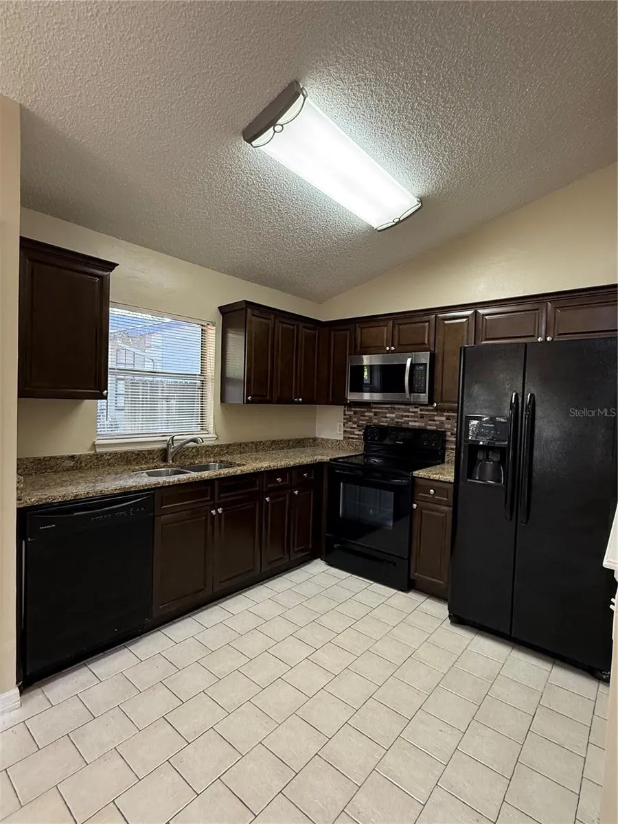 776 WOLF CREEK COURT Apopka, FL 32703