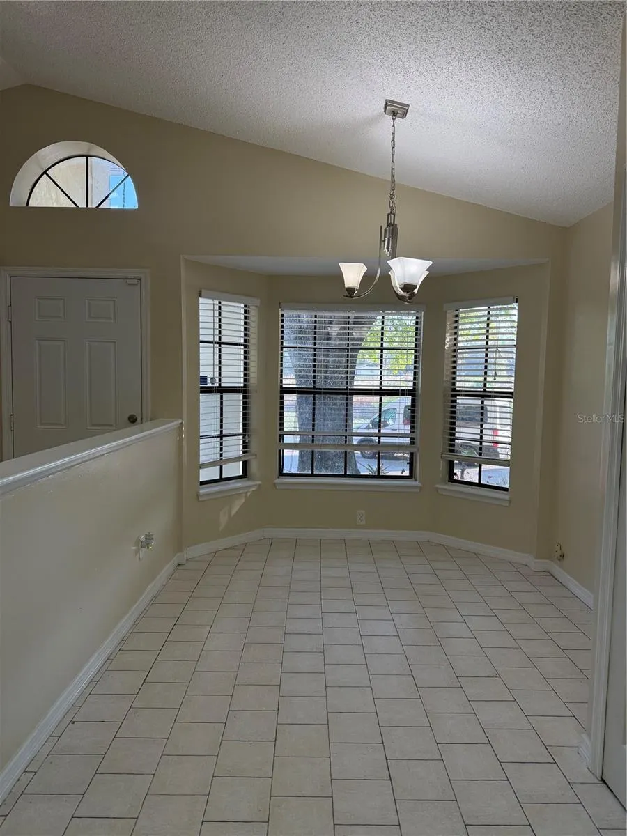 776 WOLF CREEK COURT Apopka, FL 32703