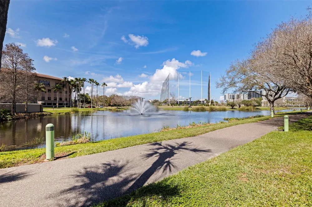 618 SAXONY BOULEVARD St Petersburg, FL 33716