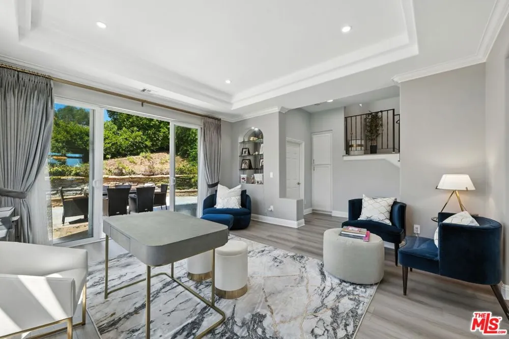 23971 De Ville Way Malibu, CA 90265