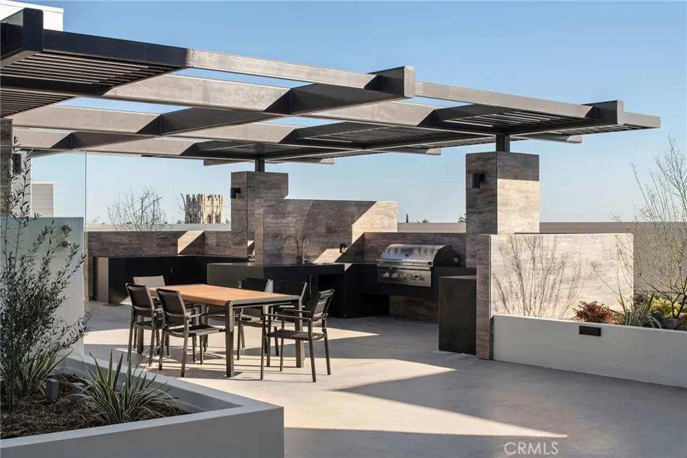 380 Cordova Street #105 Pasadena, CA 91101