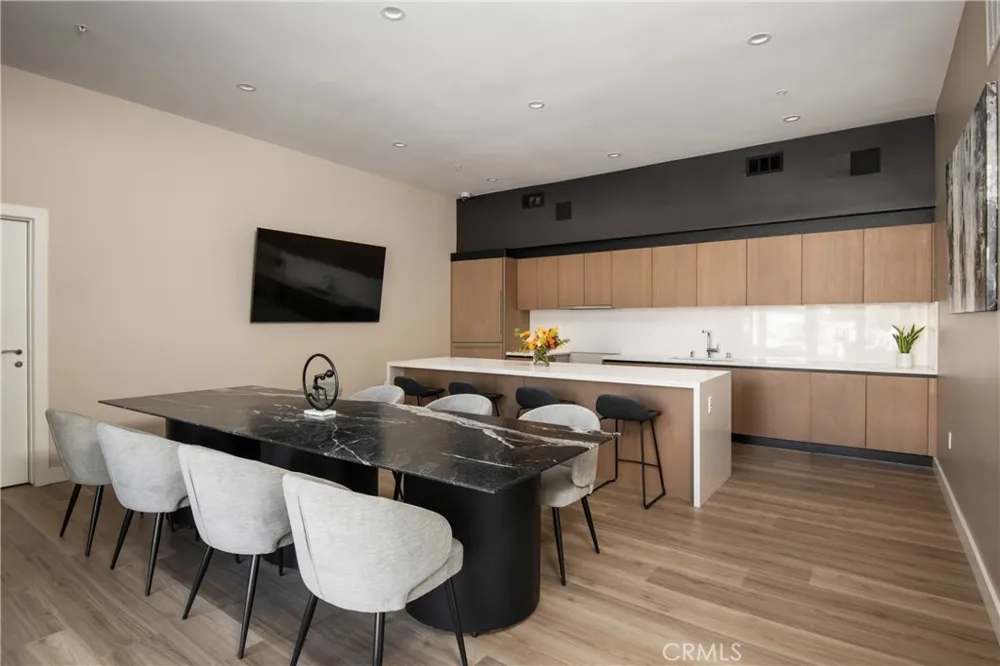 380 Cordova Street #105 Pasadena, CA 91101