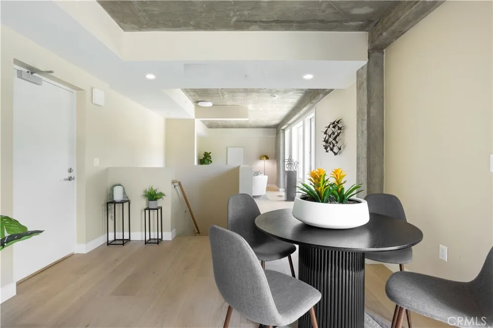 380 Cordova Street #105 Pasadena, CA 91101