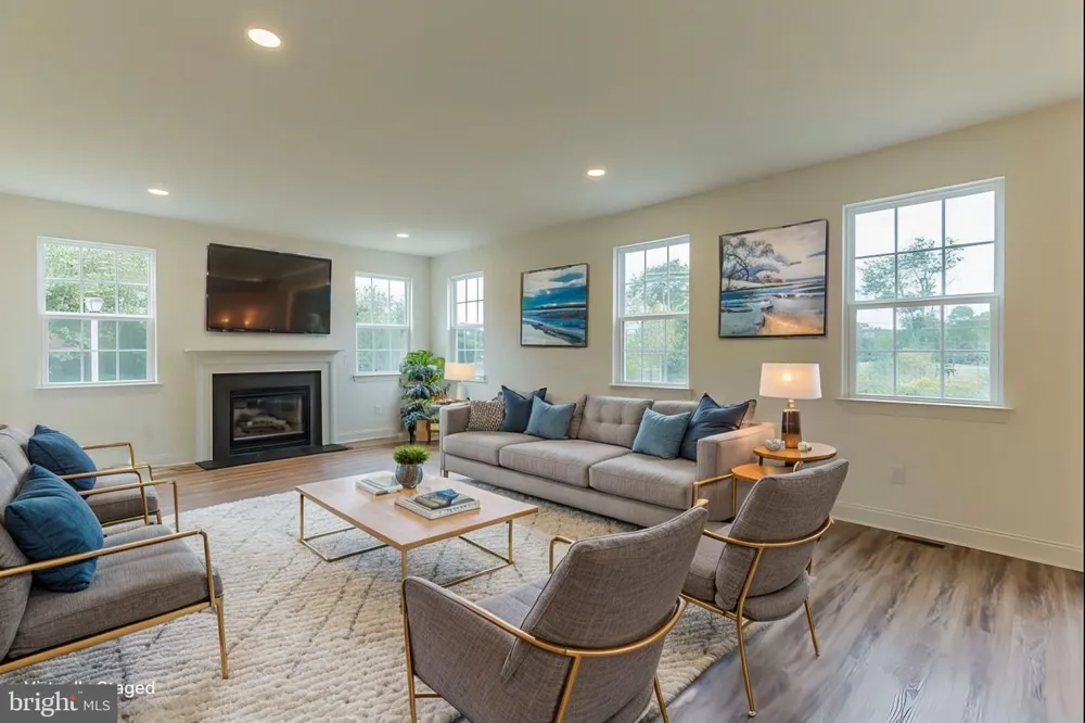 18 RAVENWOOD E DRIVE E Cape May Court House, NJ 08210