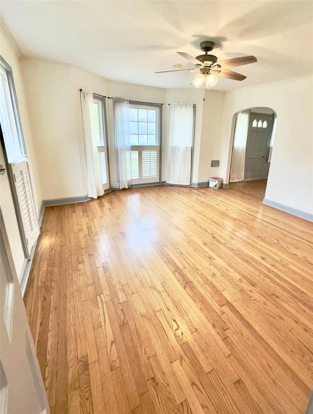 2625 Gladys Avenue Beaumont, TX 77702
