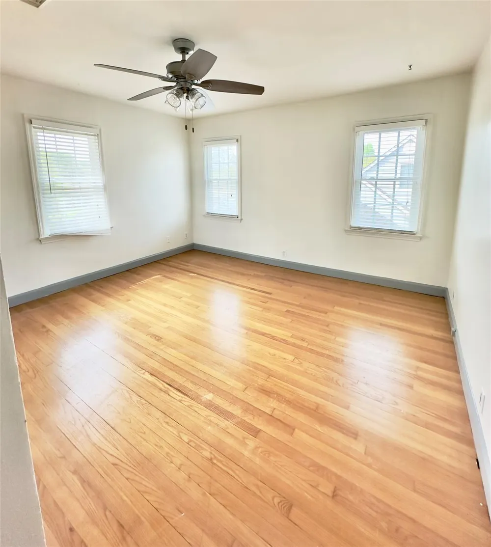 2625 Gladys Avenue Beaumont, TX 77702