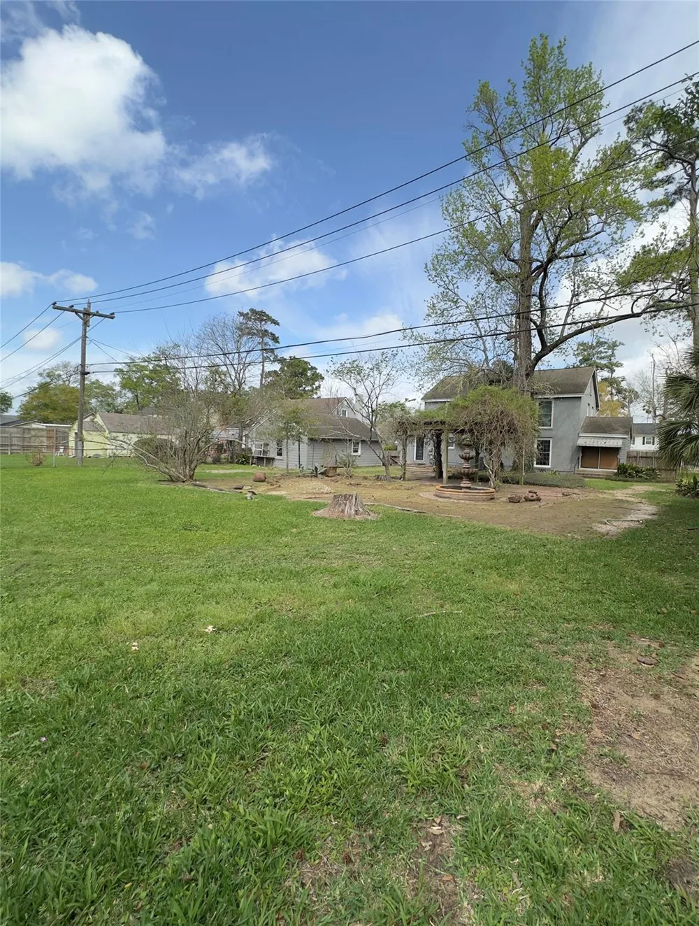 2625 Gladys Avenue Beaumont, TX 77702