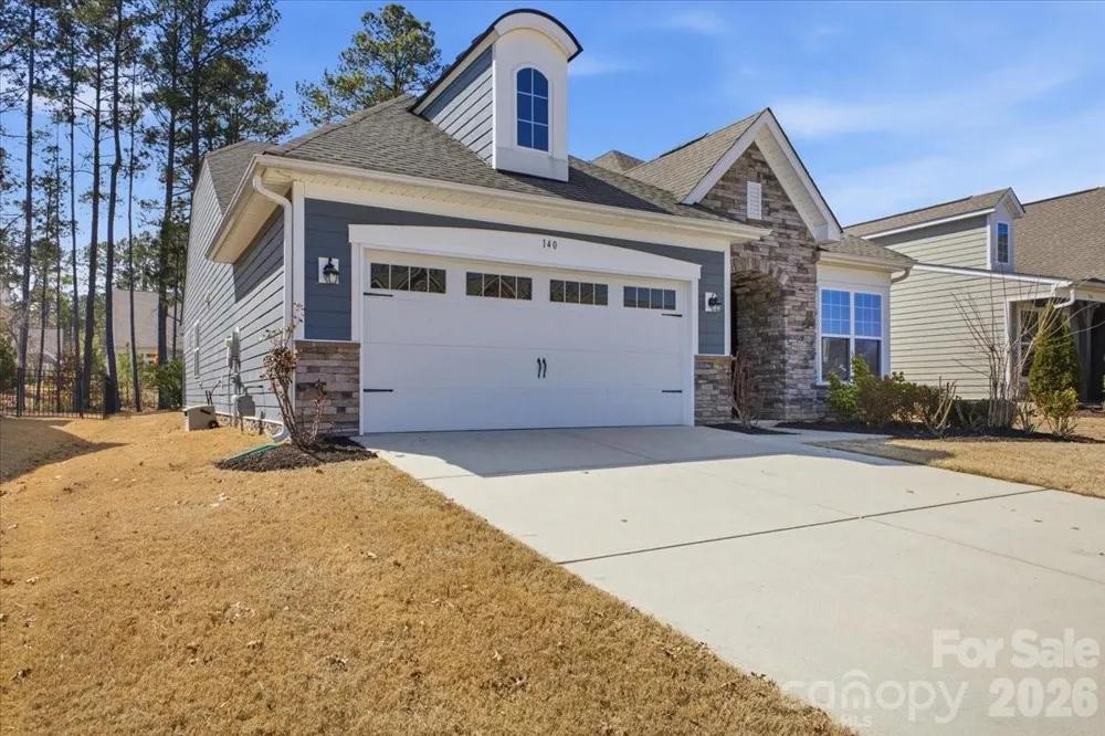 140 Picasso Trail Mount Holly, NC 28120