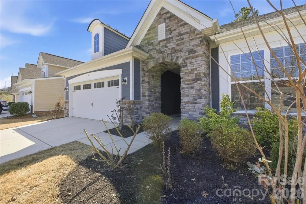 140 Picasso Trail Mount Holly, NC 28120