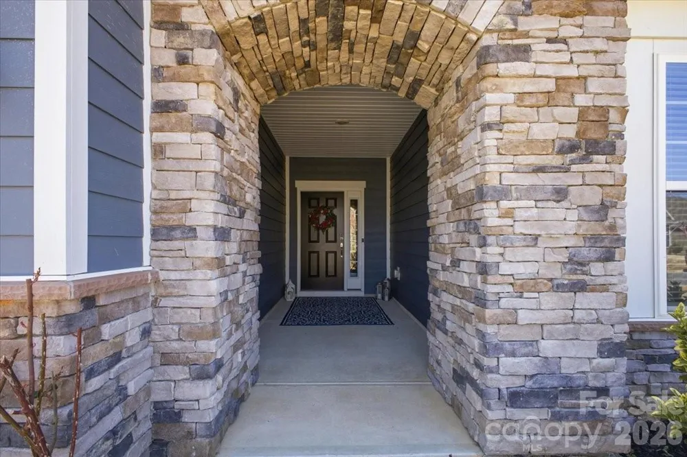140 Picasso Trail Mount Holly, NC 28120