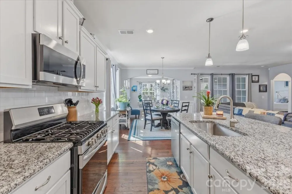 140 Picasso Trail Mount Holly, NC 28120