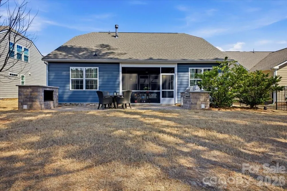 140 Picasso Trail Mount Holly, NC 28120