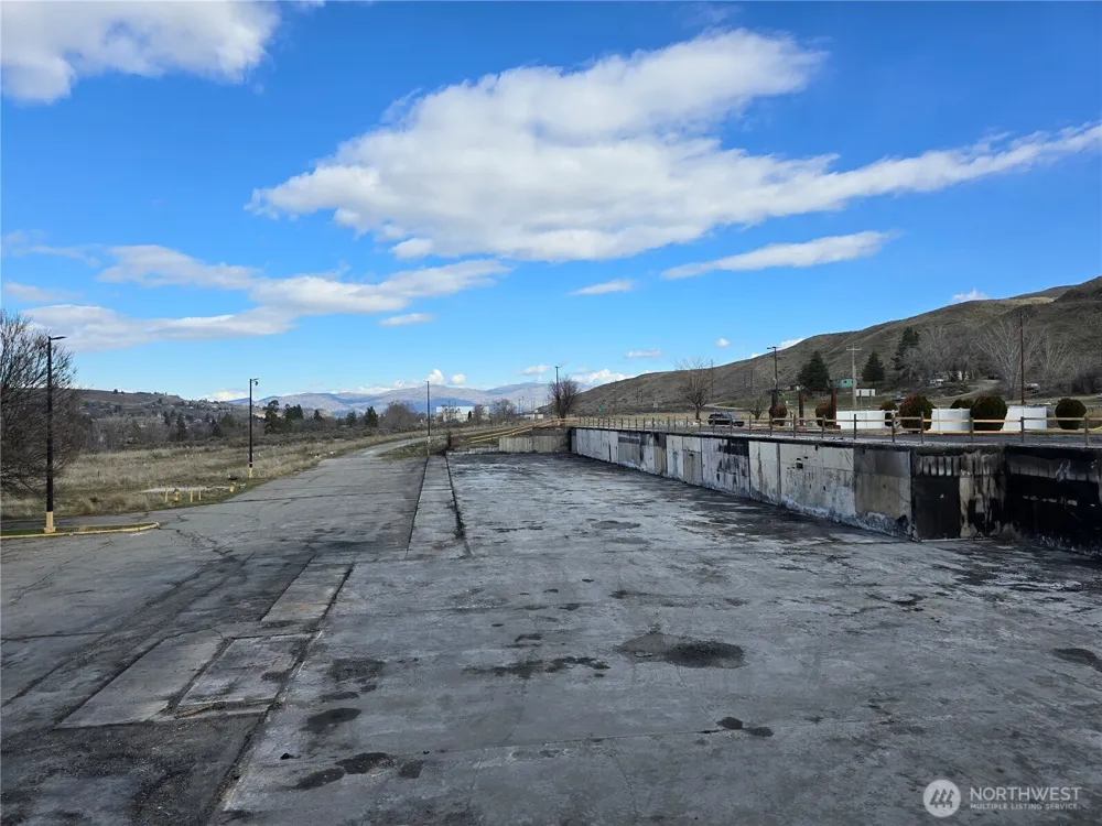 11 Appleway Okanogan, WA 98840