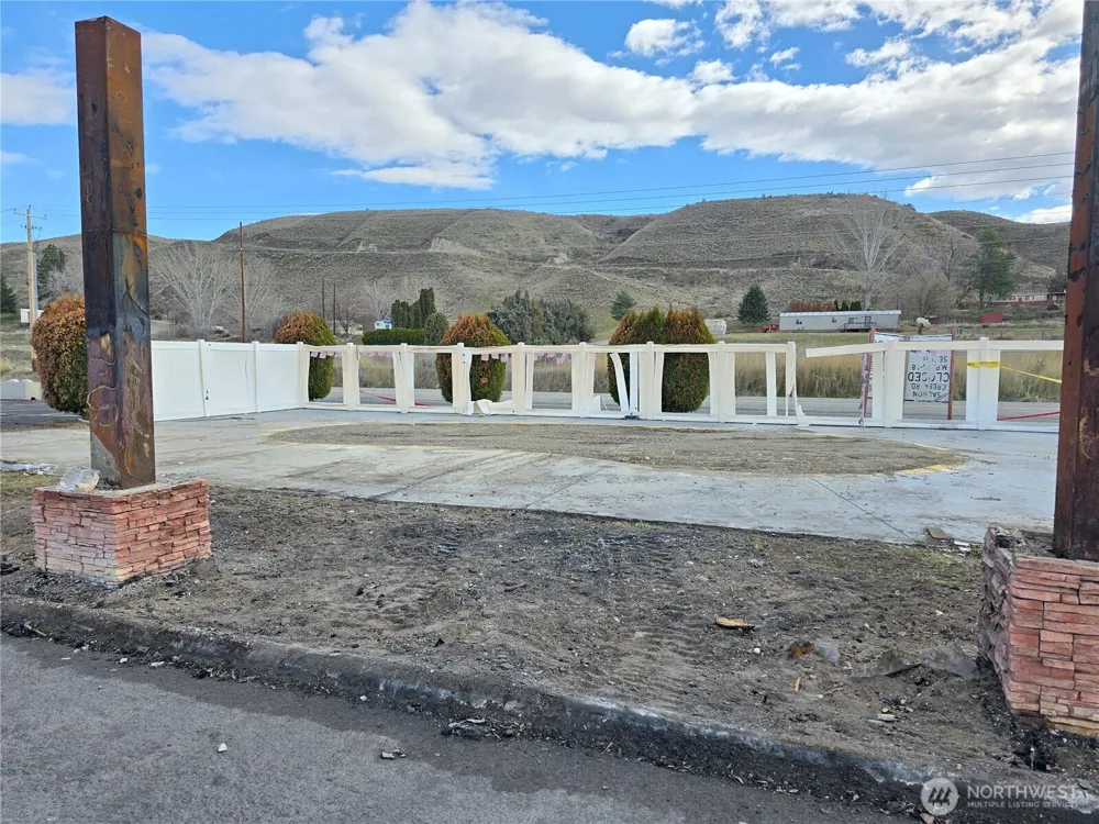 11 Appleway Okanogan, WA 98840