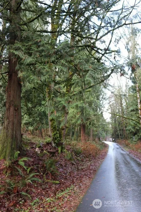 18700 SE 64TH WAY Issaquah, WA 98027