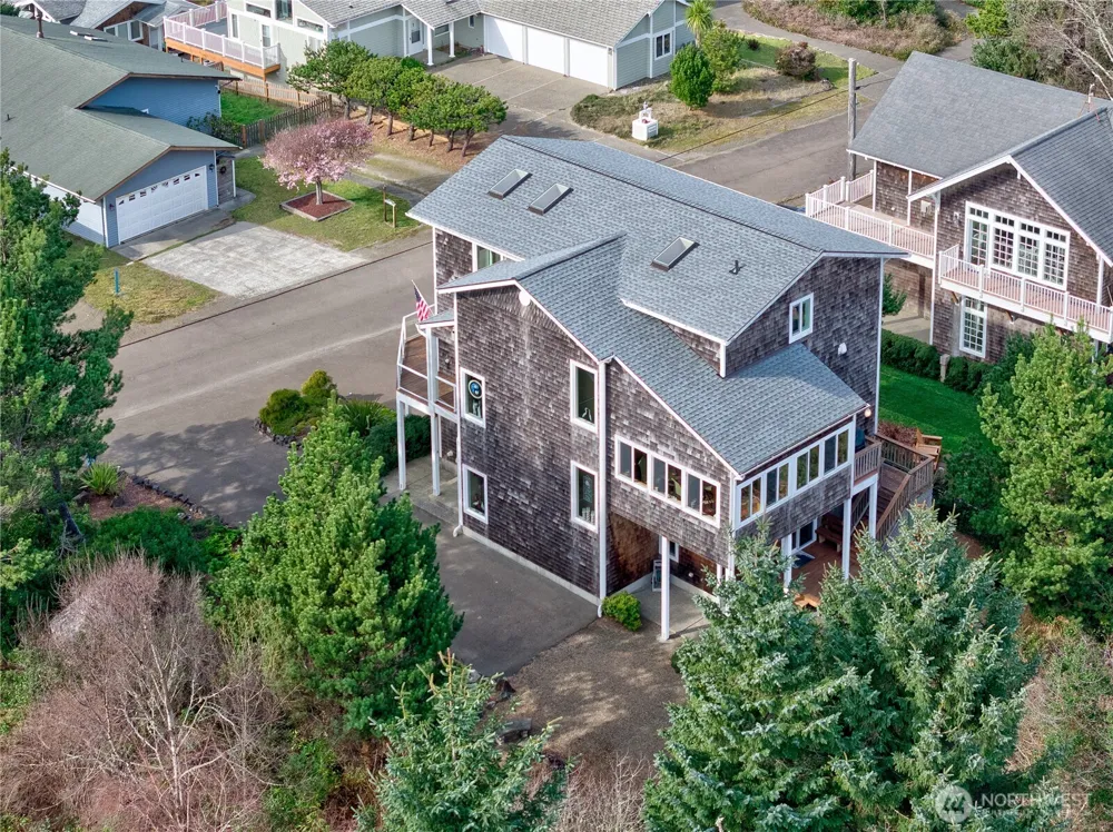 34404 J PLACE Ocean Park, WA 98640