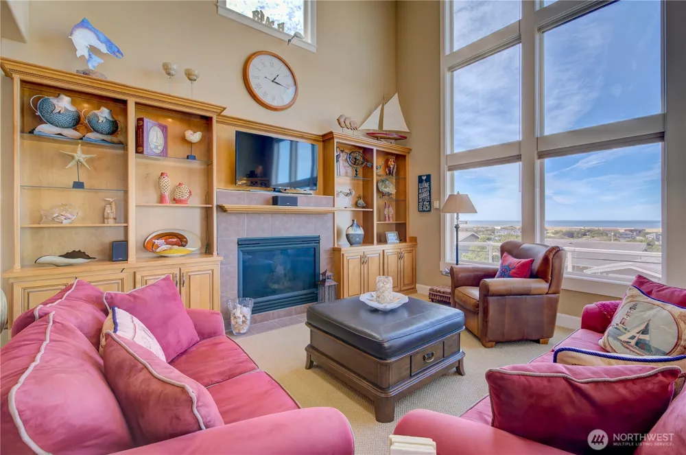 34404 J PLACE Ocean Park, WA 98640