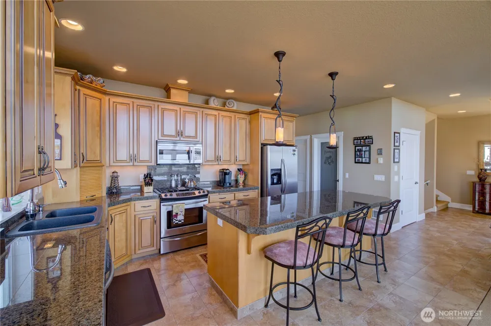 34404 J PLACE Ocean Park, WA 98640