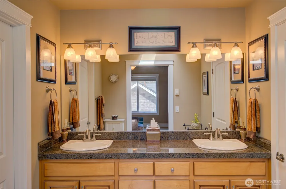 34404 J PLACE Ocean Park, WA 98640