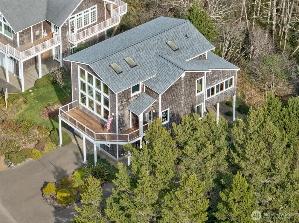 34404 J PLACE Ocean Park, WA 98640