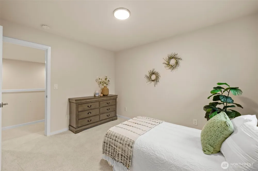 16319 27th Street Court E Lake Tapps, WA 98391