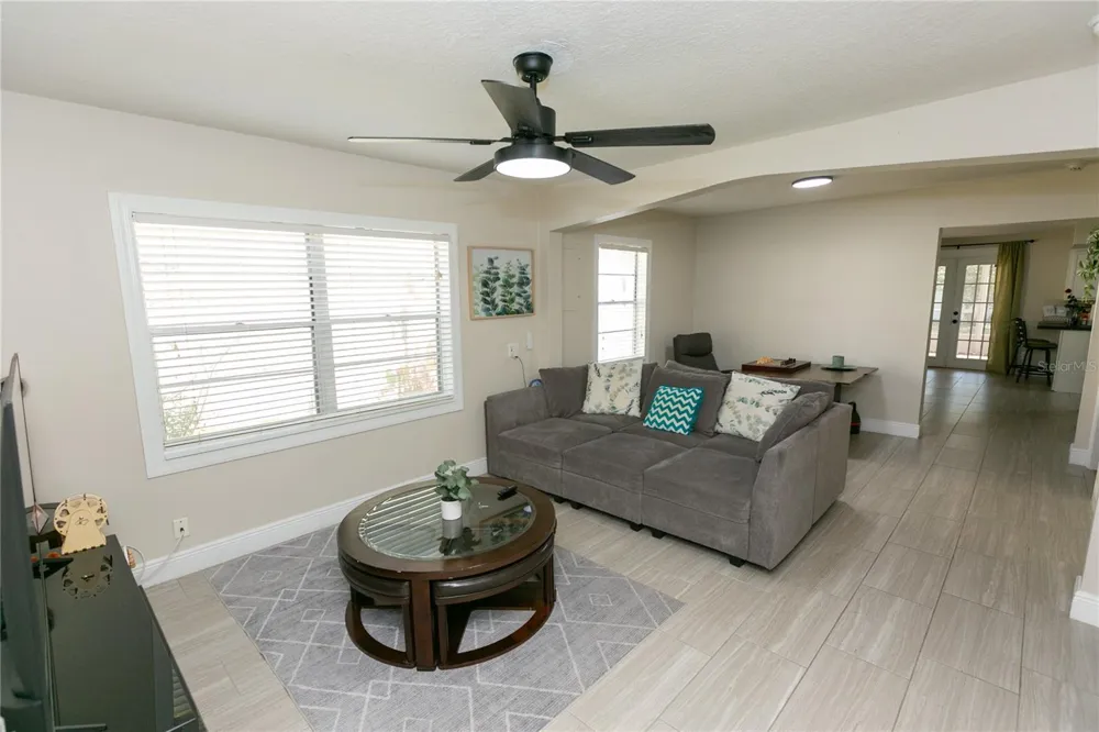 807 TENNESSEE AVENUE St Cloud, FL 34769