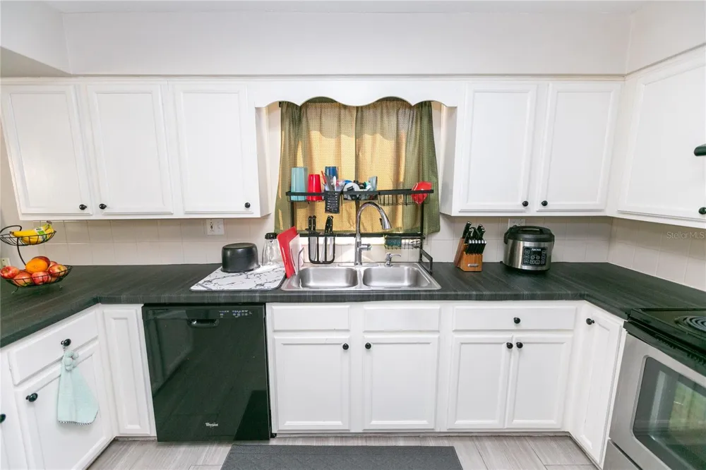 807 TENNESSEE AVENUE St Cloud, FL 34769