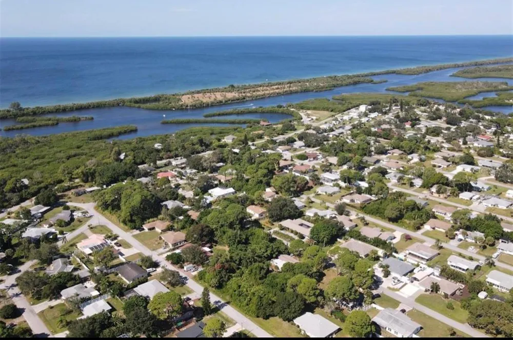 SOUTHLAND ROAD Venice, FL 34293