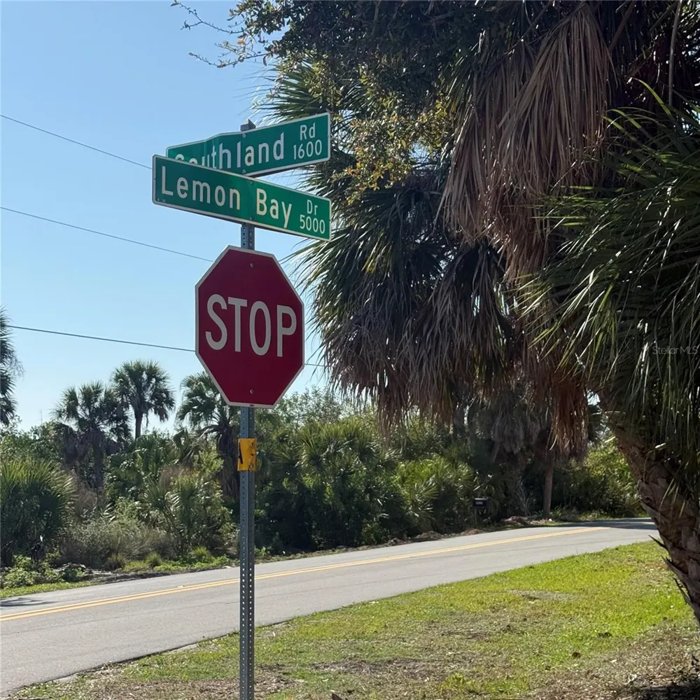 SOUTHLAND ROAD Venice, FL 34293