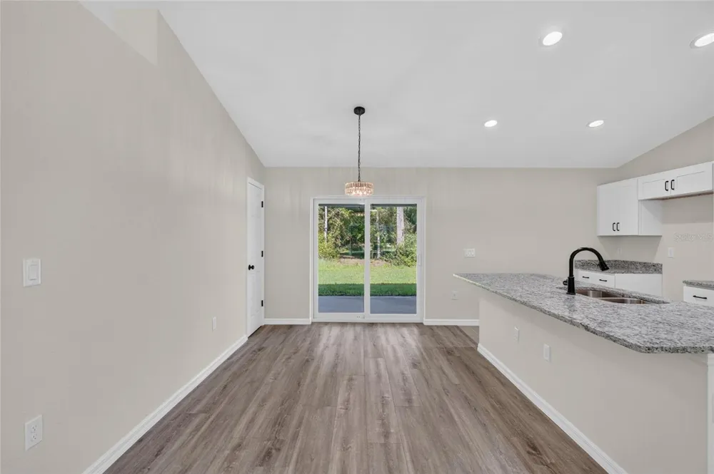 6 BAY PASS TERRACE Ocklawaha, FL 32179