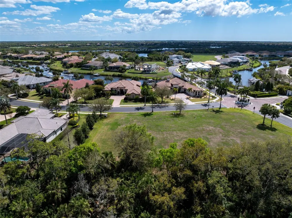 11708 RIVER SHORES TRAIL Parrish, FL 34219