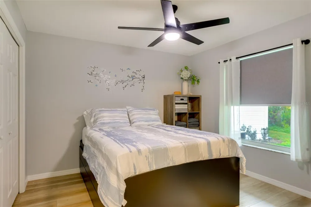 2441 6TH AVENUE DRIVE E Bradenton, FL 34208