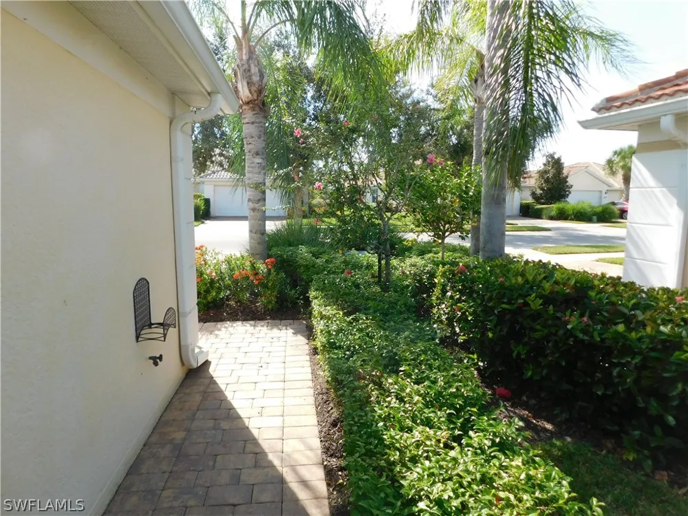 Xenon Way Bonita Springs, FL 34135