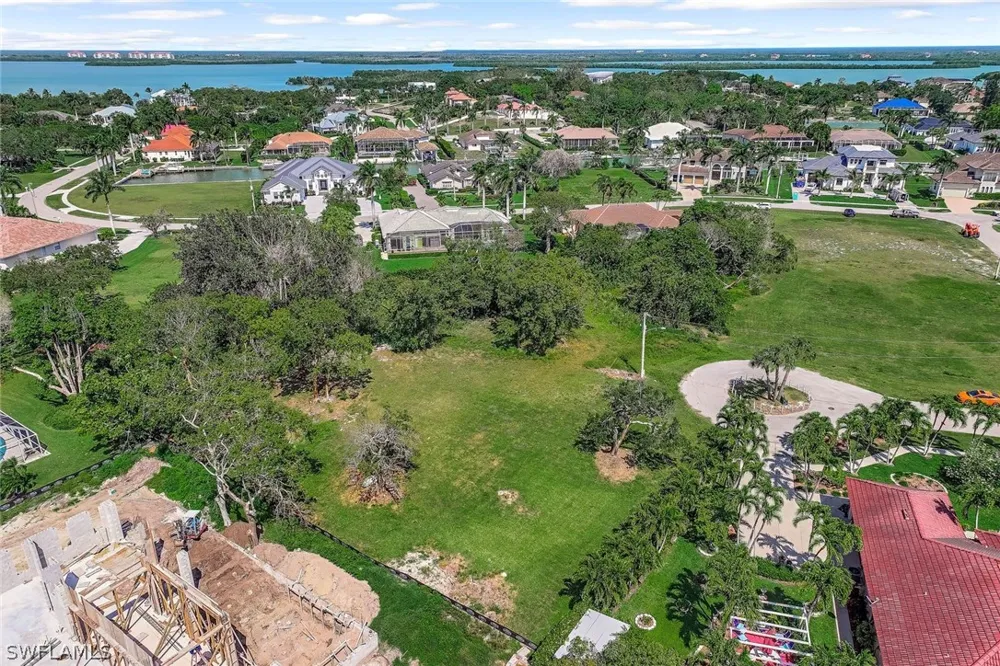 Leo Court Marco Island, FL 34145