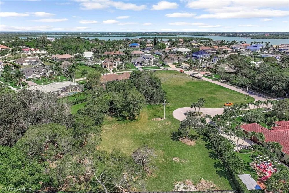 Leo Court Marco Island, FL 34145