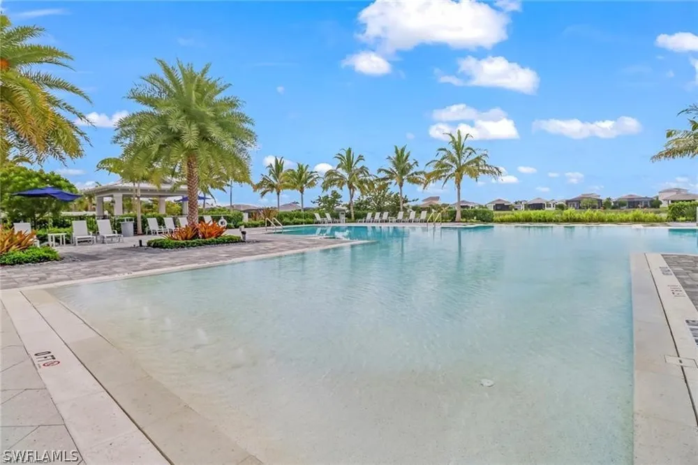 Saint Lucia Drive Naples, FL 34114