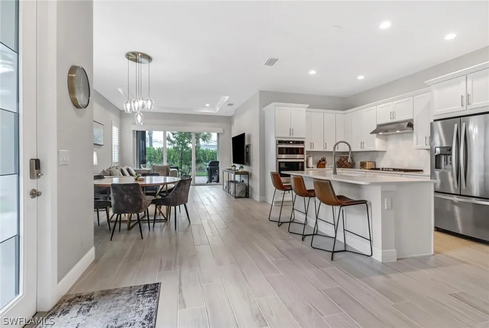 Saint Lucia Drive Naples, FL 34114