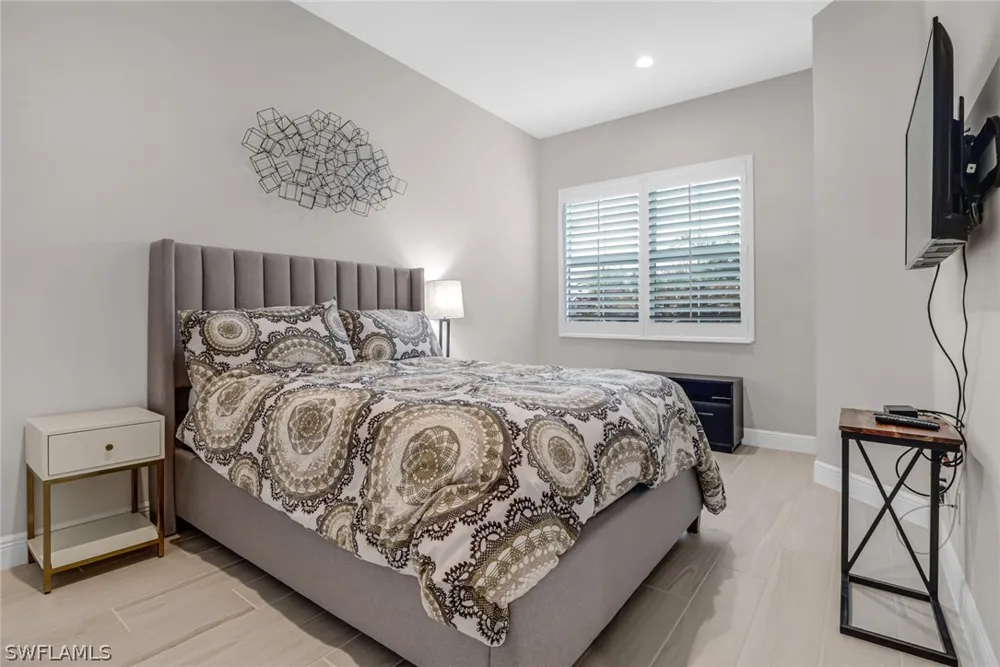 Saint Lucia Drive Naples, FL 34114