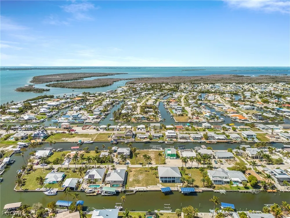 Date Street St James City, FL 33956