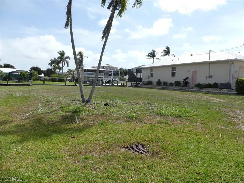 Date Street St James City, FL 33956