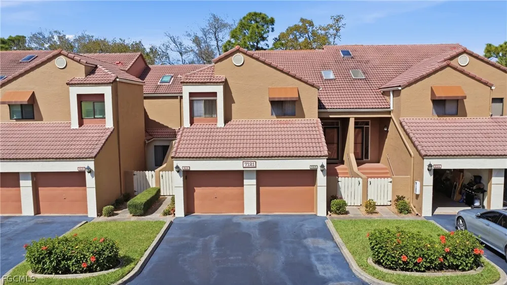 Golden Eagle Court #623 Fort Myers, FL 33912