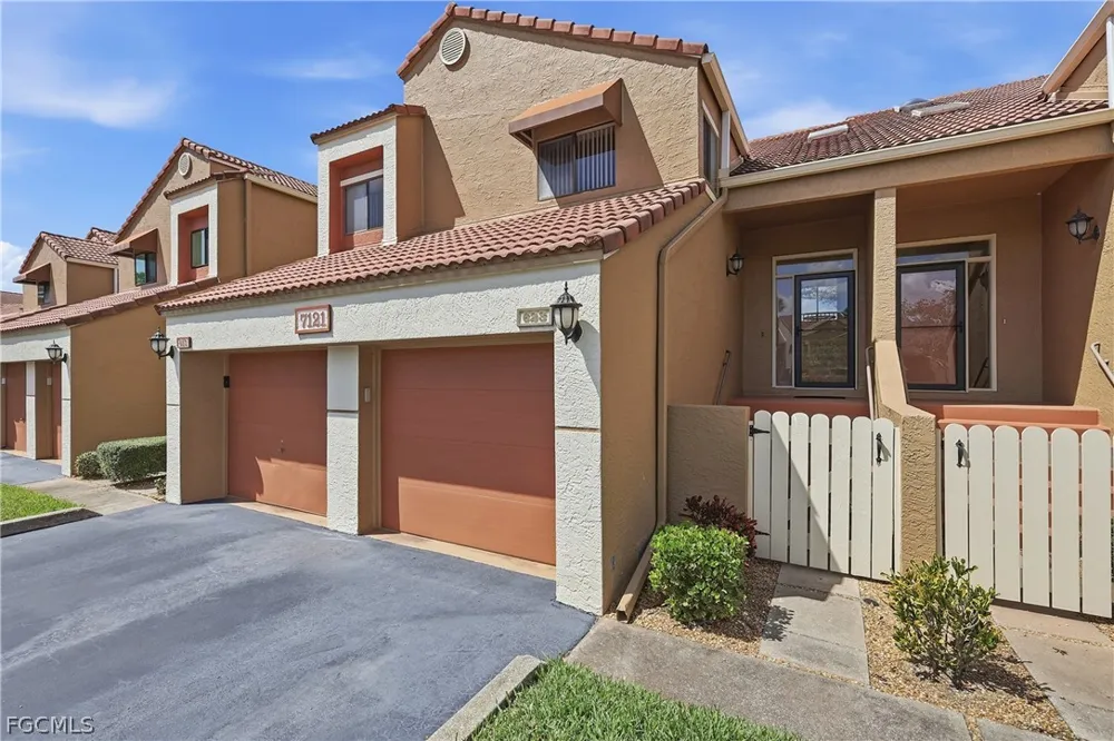 Golden Eagle Court #623 Fort Myers, FL 33912