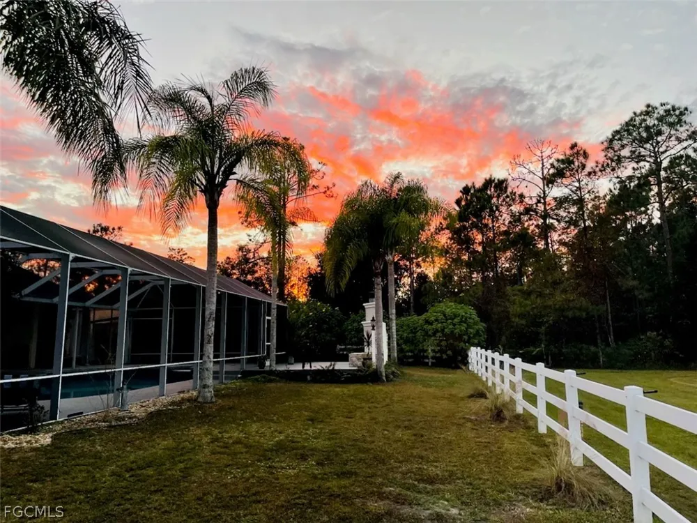Red Barn Ormond Beach, FL 34174
