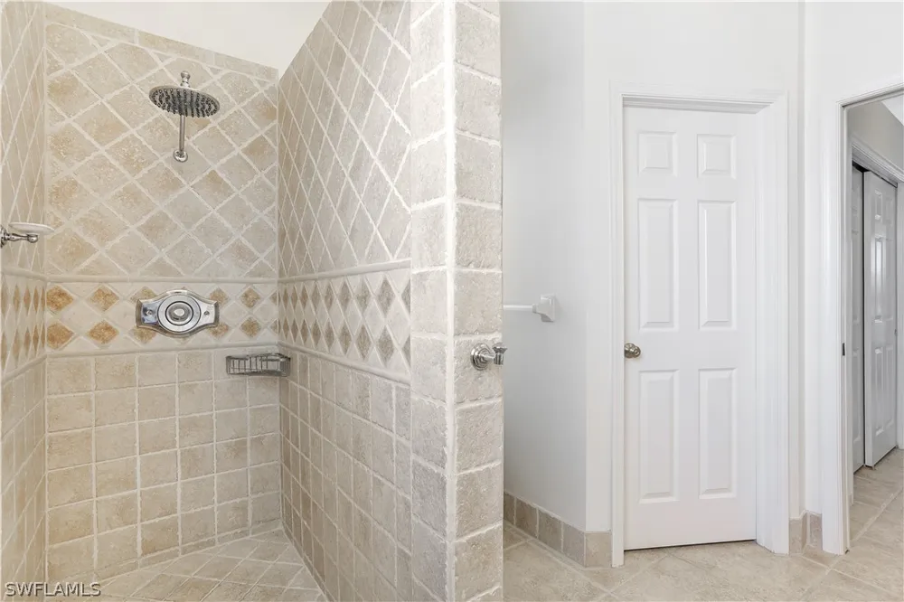 Groves Road Naples, FL 34109