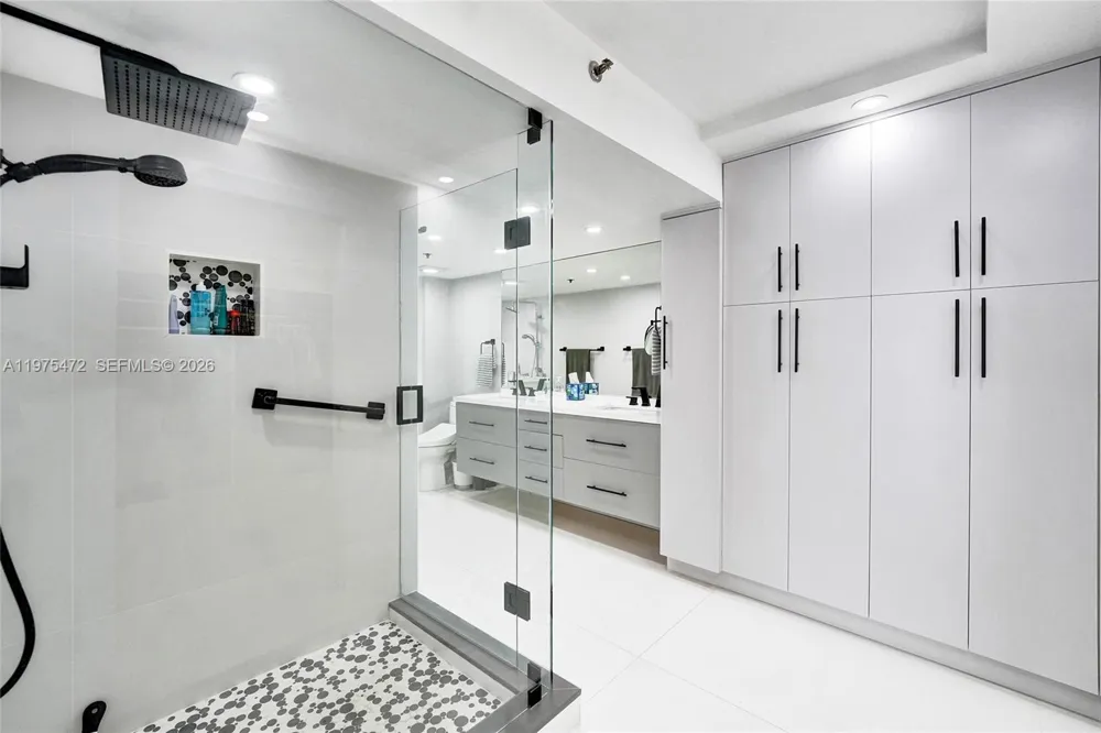 1201 S Ocean Dr #1001S Hollywood, FL 33019