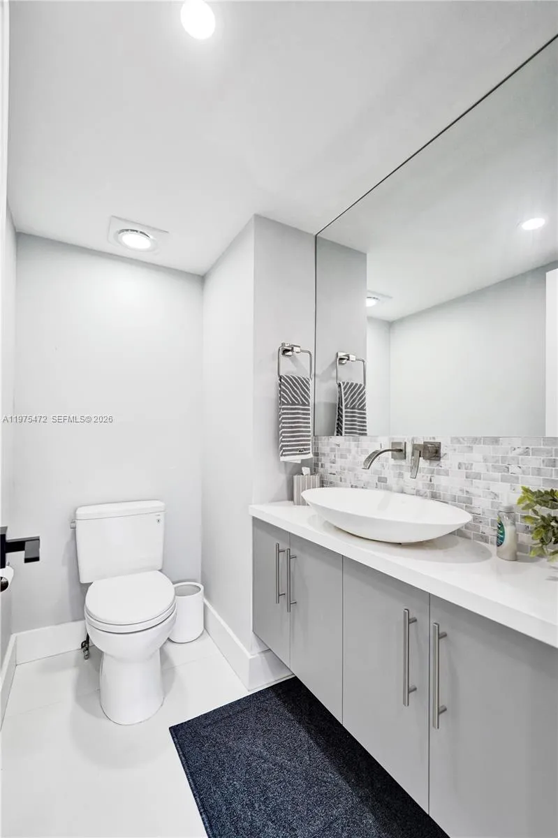 1201 S Ocean Dr #1001S Hollywood, FL 33019