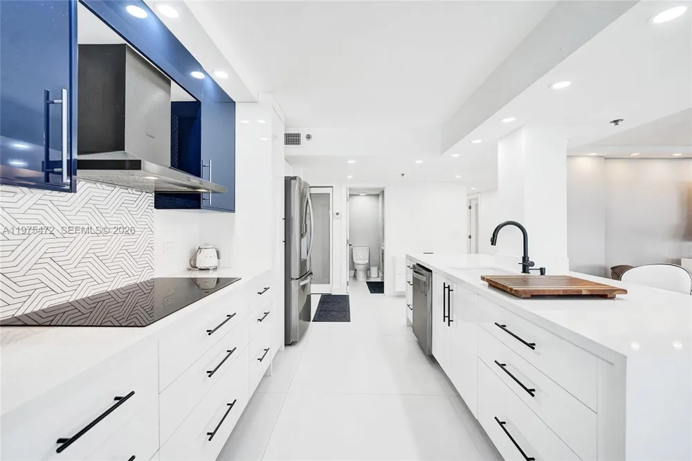 1201 S Ocean Dr #1001S Hollywood, FL 33019
