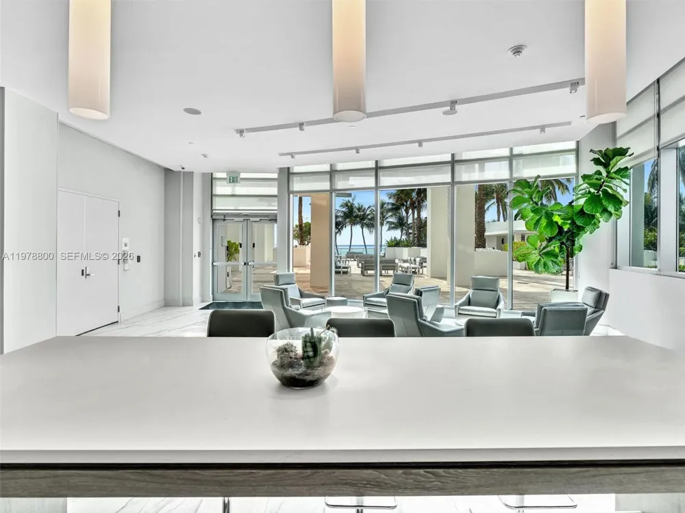 3535 S Ocean Dr #905 Hollywood, FL 33019