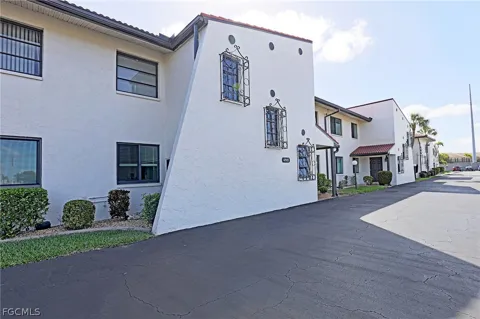 Santa Barbara Boulevard #4