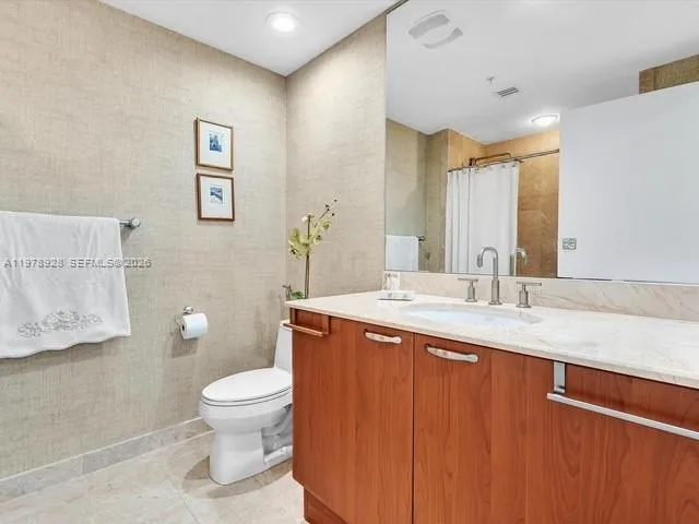 3535 S OCEAN DR #905 Hollywood, FL 33019